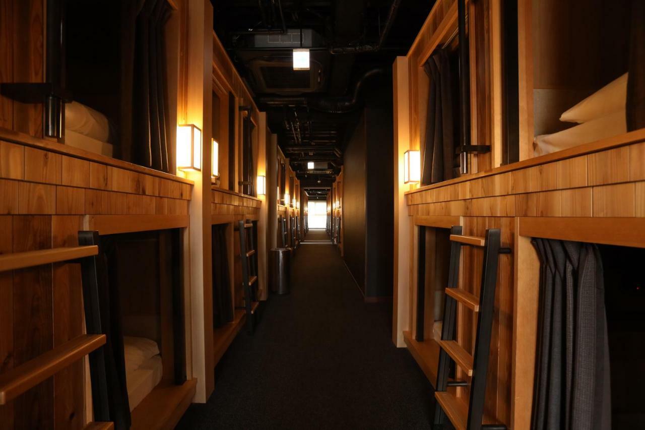 Cabin Inn Kyoto Sanjo Kawaramachi Exteriör bild