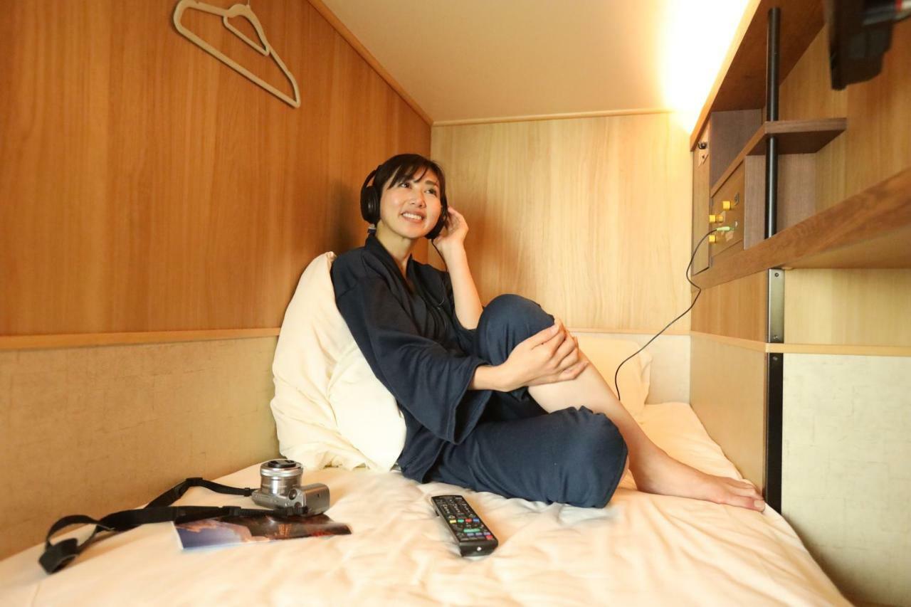 Cabin Inn Kyoto Sanjo Kawaramachi Exteriör bild